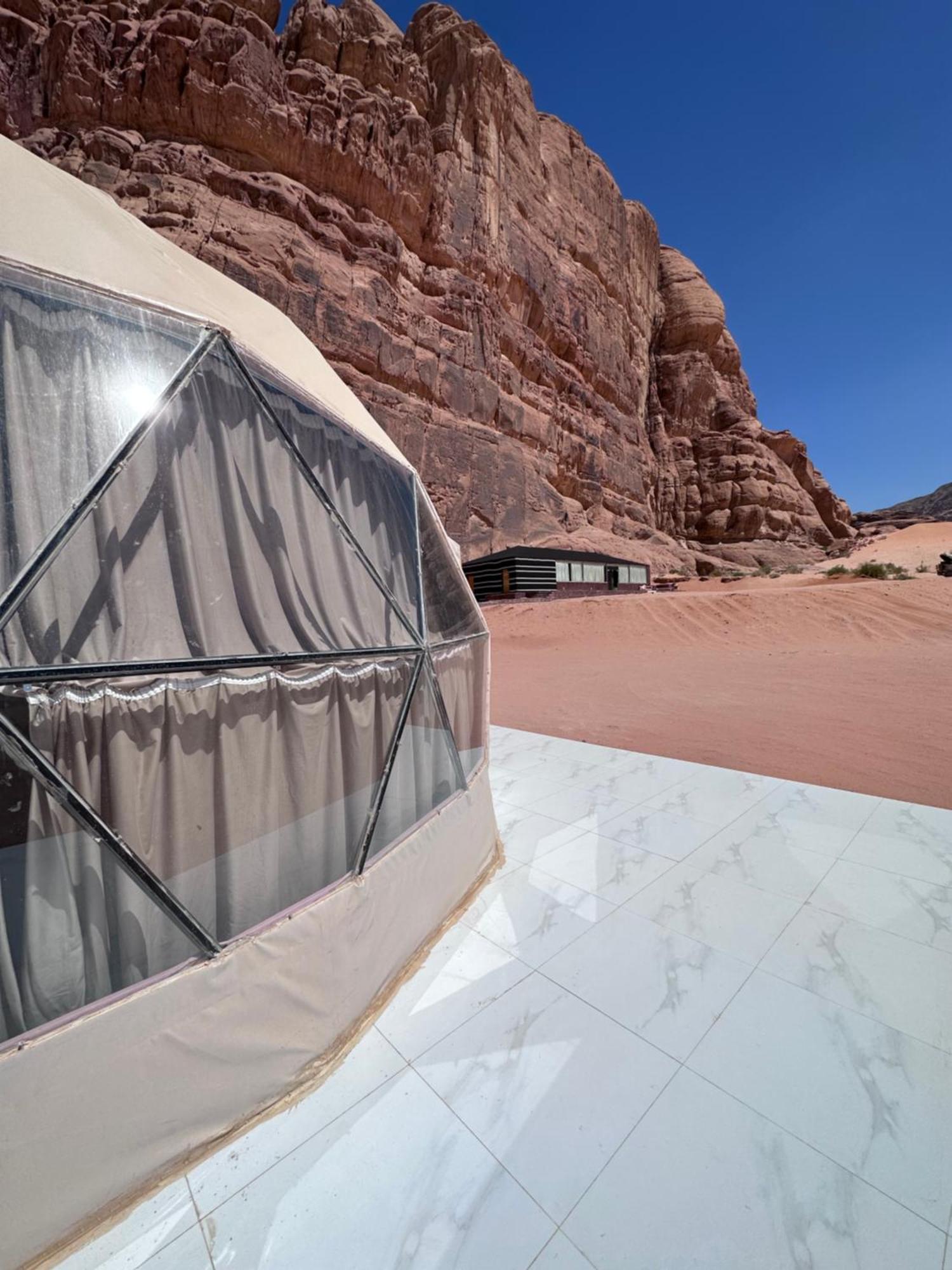 Wadi Rum Bedouin Style Camp Hotel Exterior photo